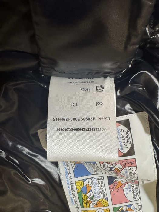 Пуховик Moncler