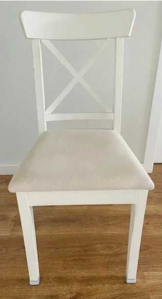 5 cadeiras IKEA INGOLF
branco/Hallarp bege + de 50% de desconto