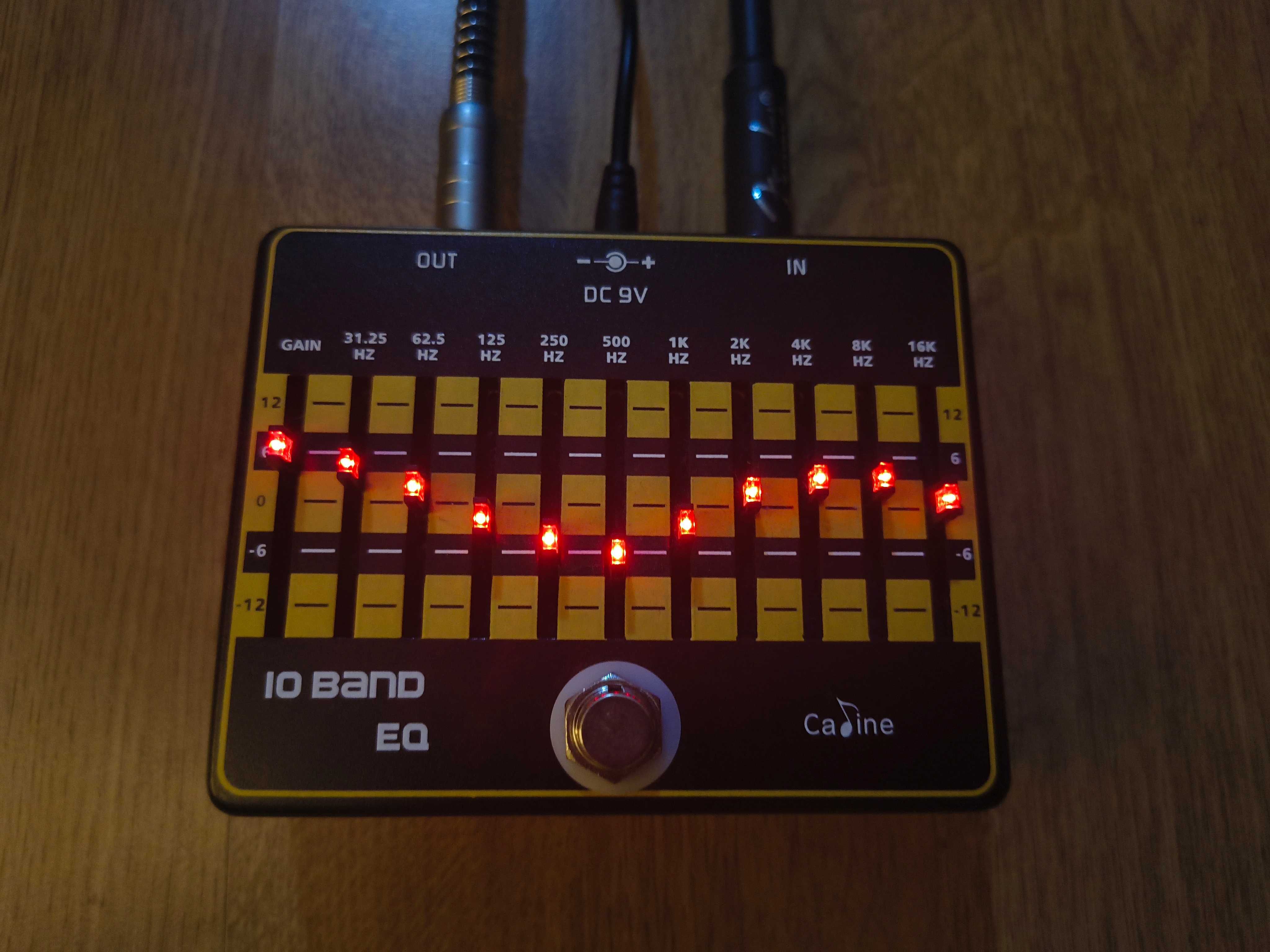 Caline CP-24, 10-pasmowy equalizer gitarowy, EQ