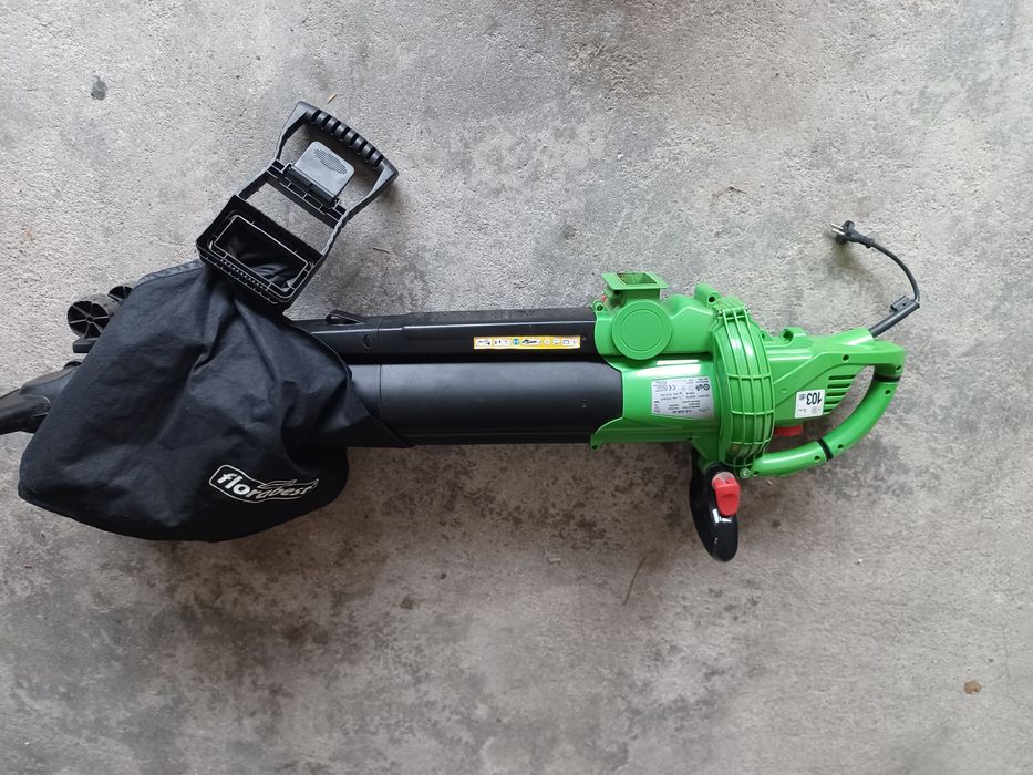 Soprador / Aspirador de folhas Florabest FLB 2500 A2