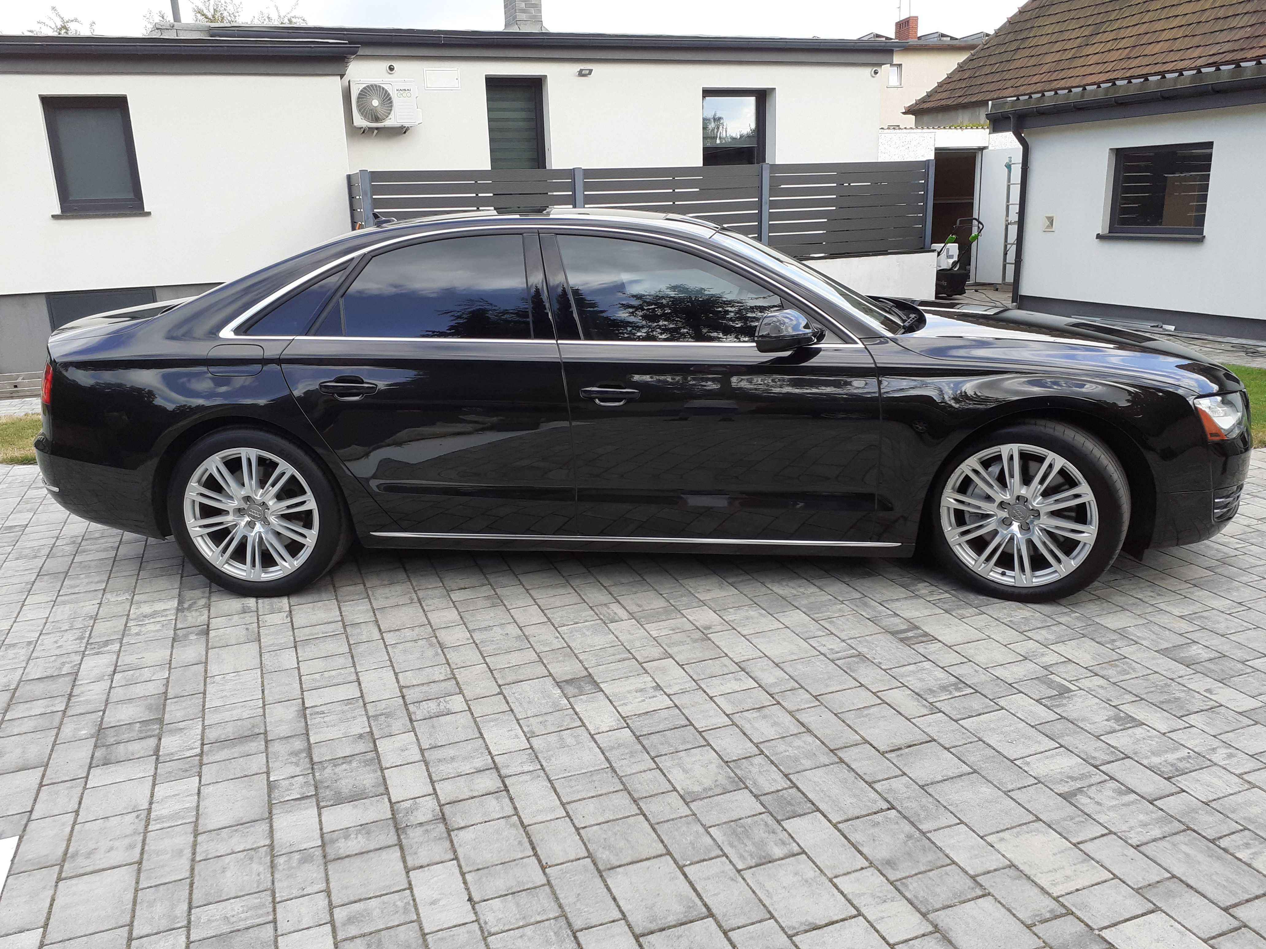 AUDI A8 4.2 Quattro . Stan BDB