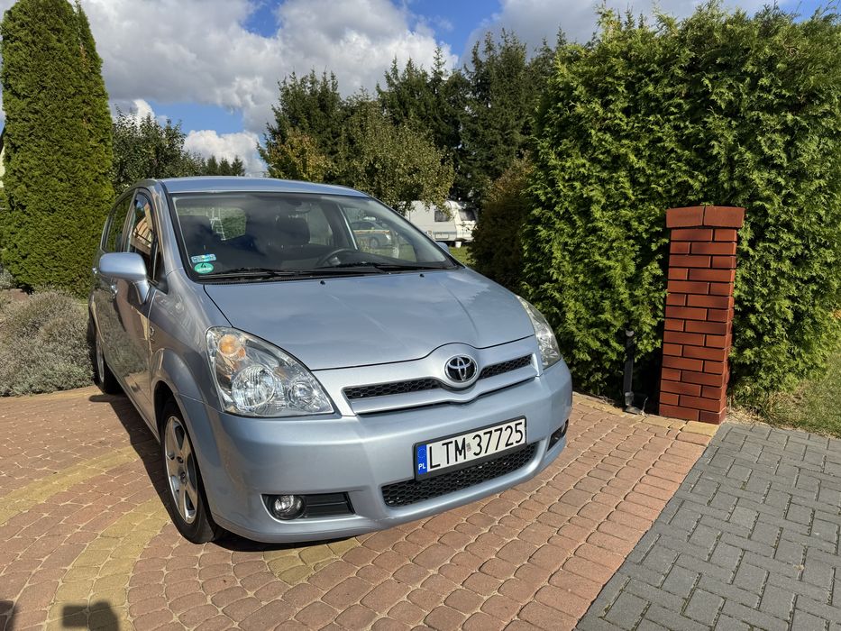 Toyota Corolla Verso 7 osobowa 1.8 B+LPG