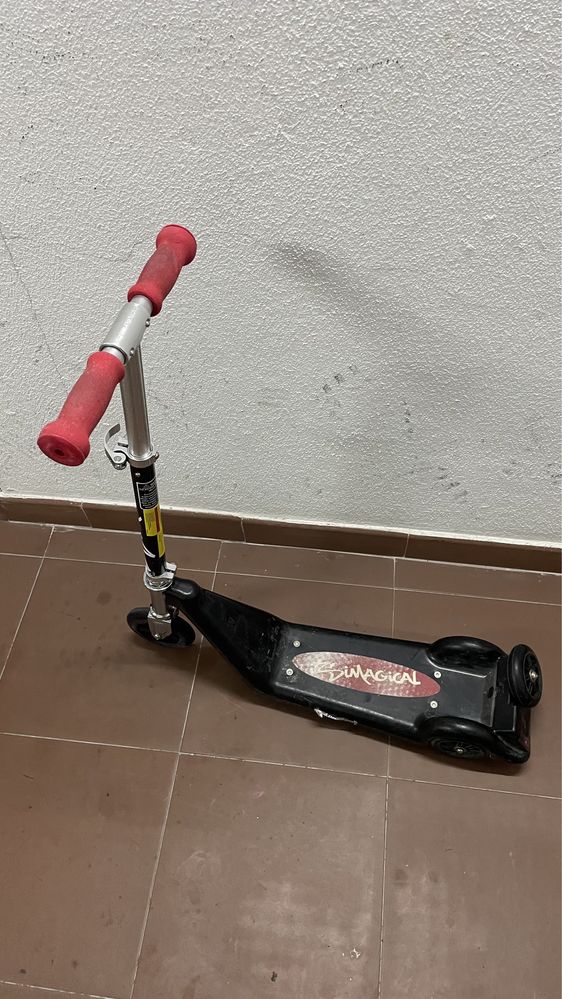 Vendo trotinete criança