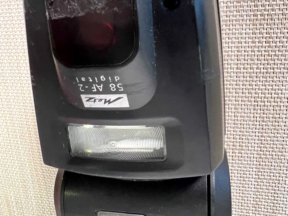 Вспишка  Metz 58 AF-2