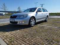 Octavia 2 kombi Ambiente 1.6 Mpi 102km - ładny stan