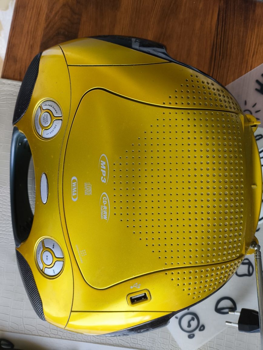 Radiomagnetofon SCOTT z USB