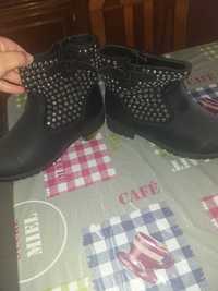 Botas pretas NOVAS