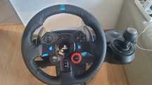 Kierownica Logitech ze stelażem.