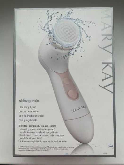 Щетка для очищения кожи лица Skinvigorate. Мери Кей (Mary Kay)