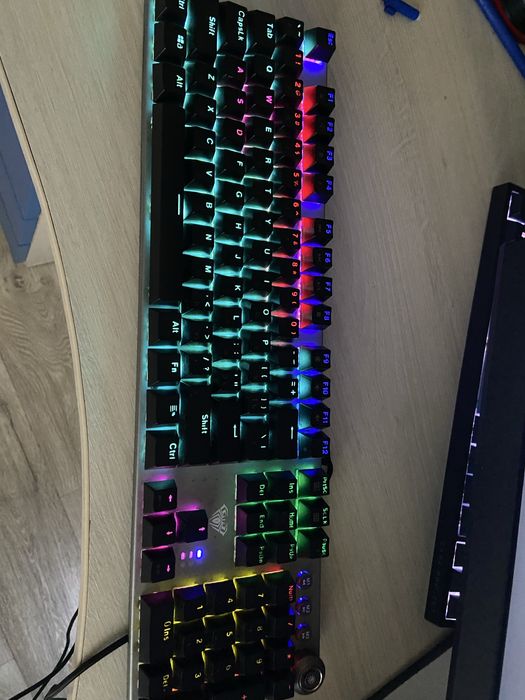 Клавиатура Aula fireshock v2