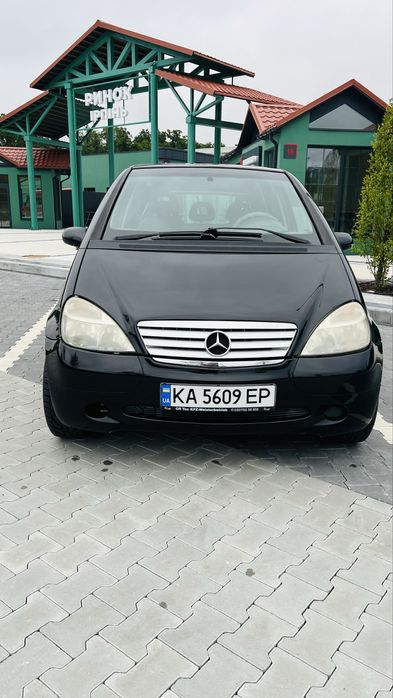Mercedes A190 1.9 бензин, механіка, доглянута машина