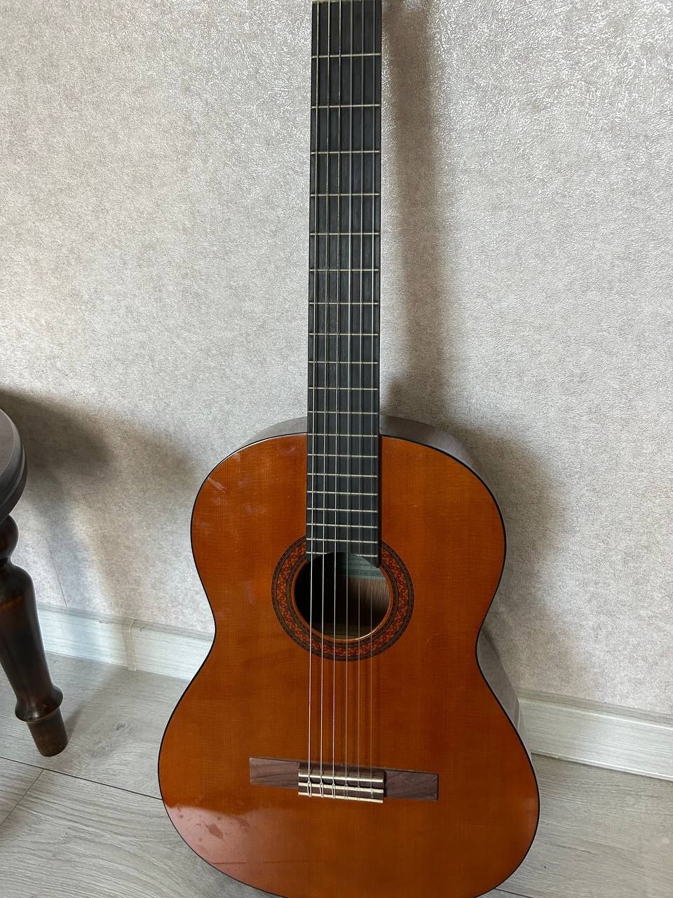 Гітара Yamaha C-40 ямаха с-40