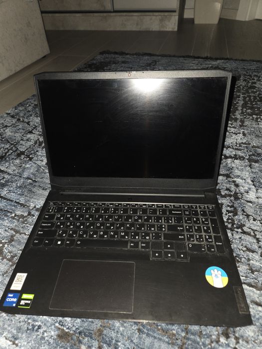 Продаю ноутбук леново