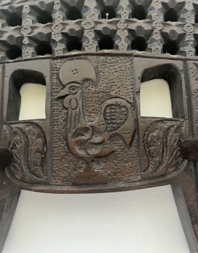 Cabide artesanal de madeira maciça