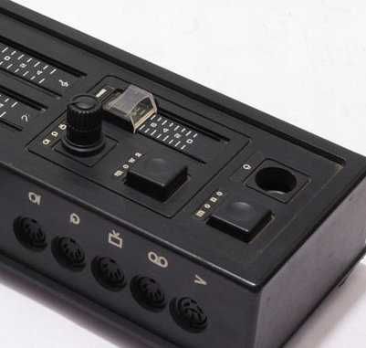 Wzmacniacz Słuchawkowy AMPLIFON W241