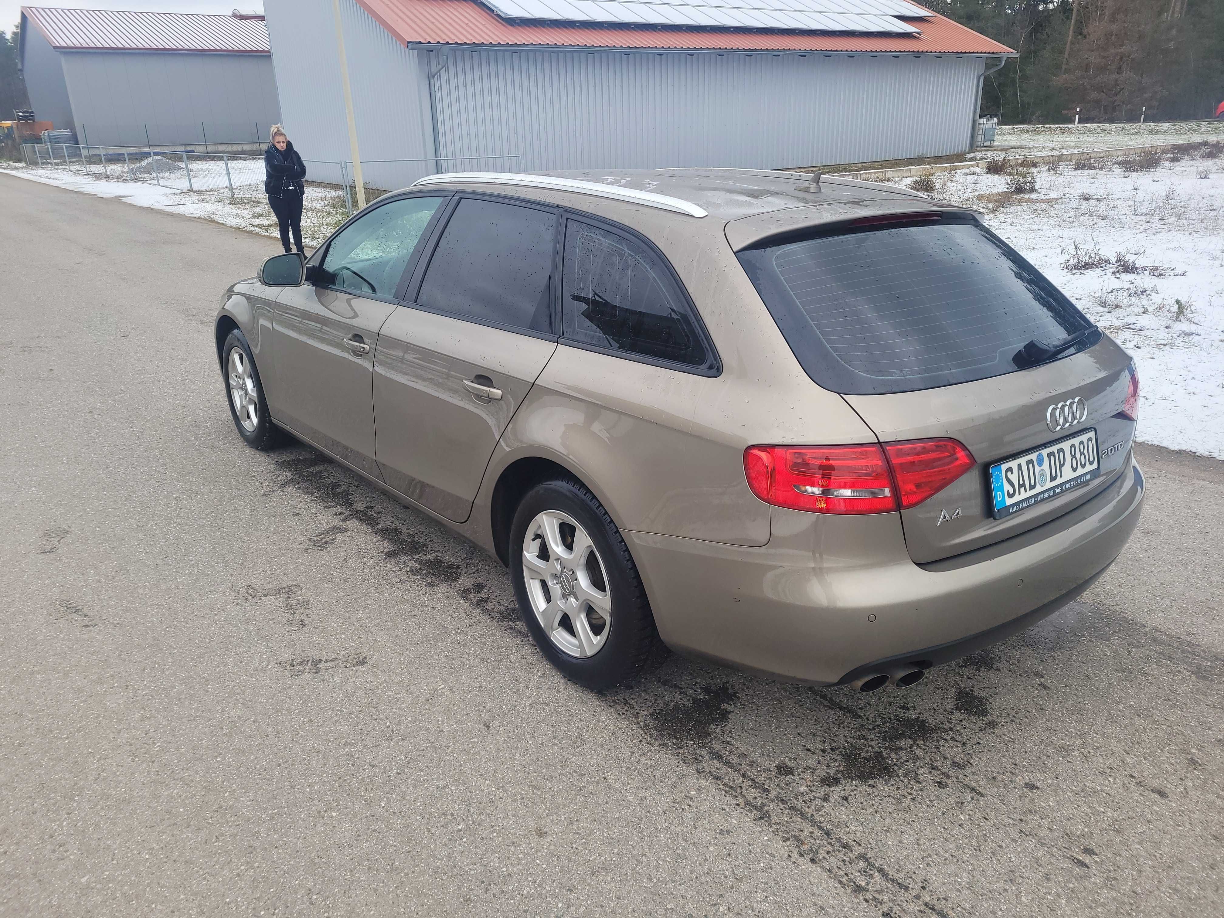 Audi A4 B8 2009 r.