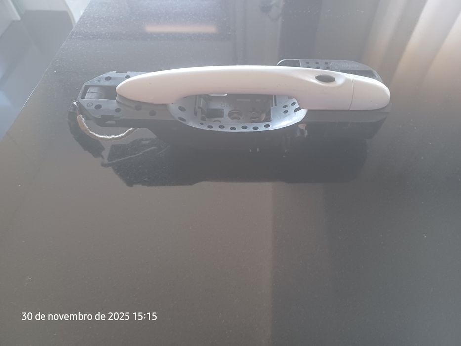 Puchador porta esquerda renault megane 3