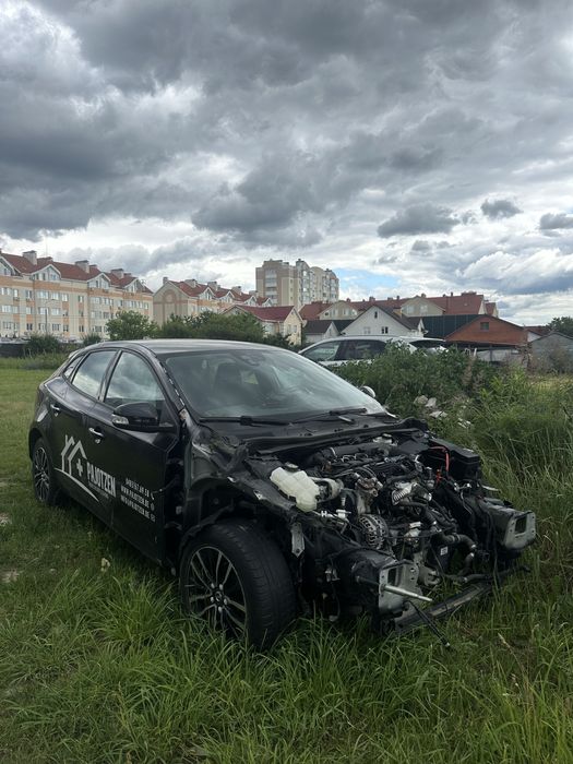 Volvo V40 2017 2.0 дизель Автомат
