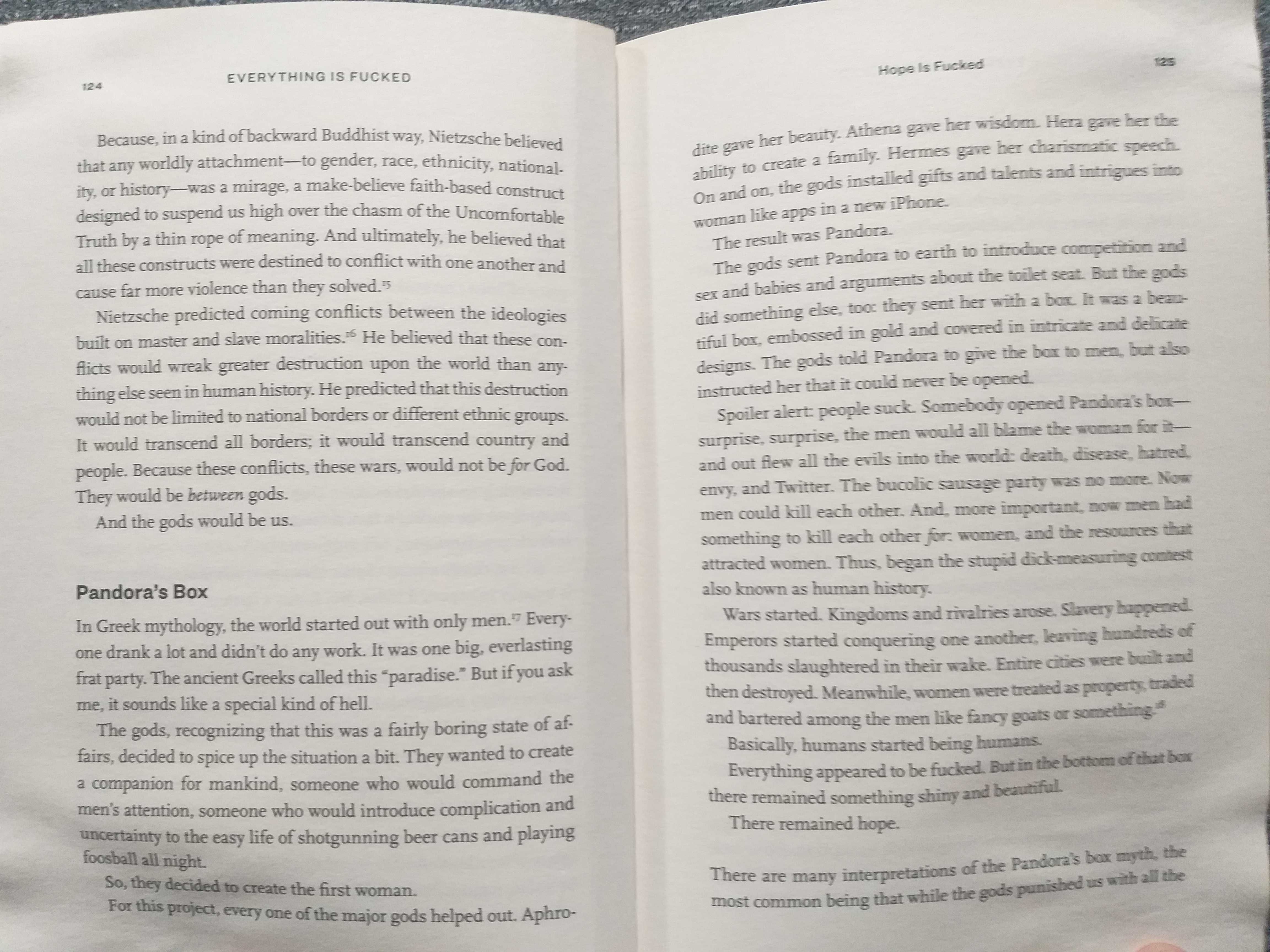 «EVERYTHING IS FUCKED. A book about hope» - Mark Manson. Англійською!