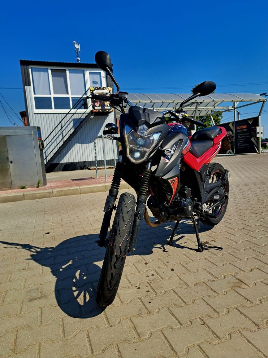 Spark sp200r-28.