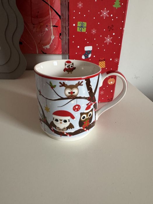 Zestaw 4 kubków świątecznych