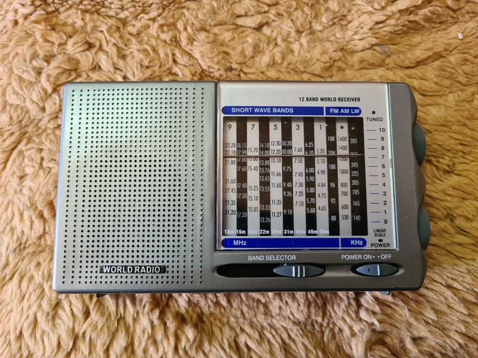 Radio przenośne TESCO RAD-108 PUD