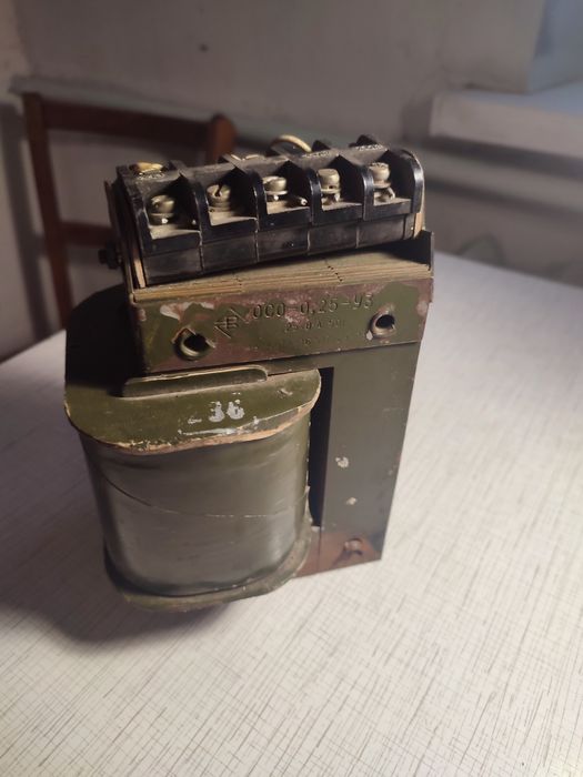 Продам мощный трансформатор ссср.
