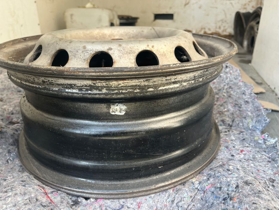 Диски Мерседес Спрінтер Р15