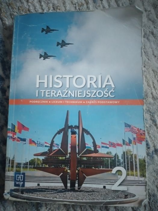 Historia i teraźniejszość klasa 2 poziom podstawowy