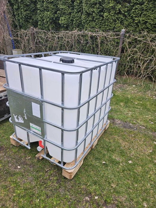 Mauser , zbiornik 1000 L - czysty , umyty