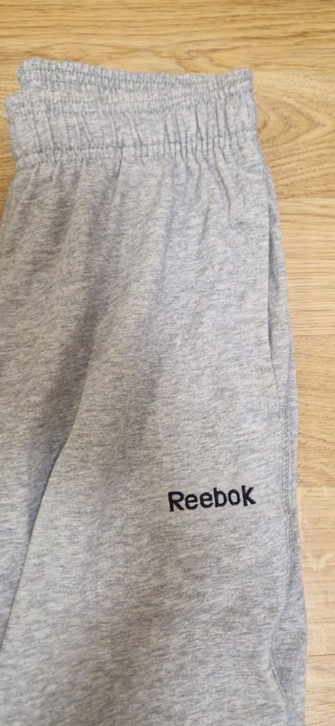 Спортивные штаны Reebok