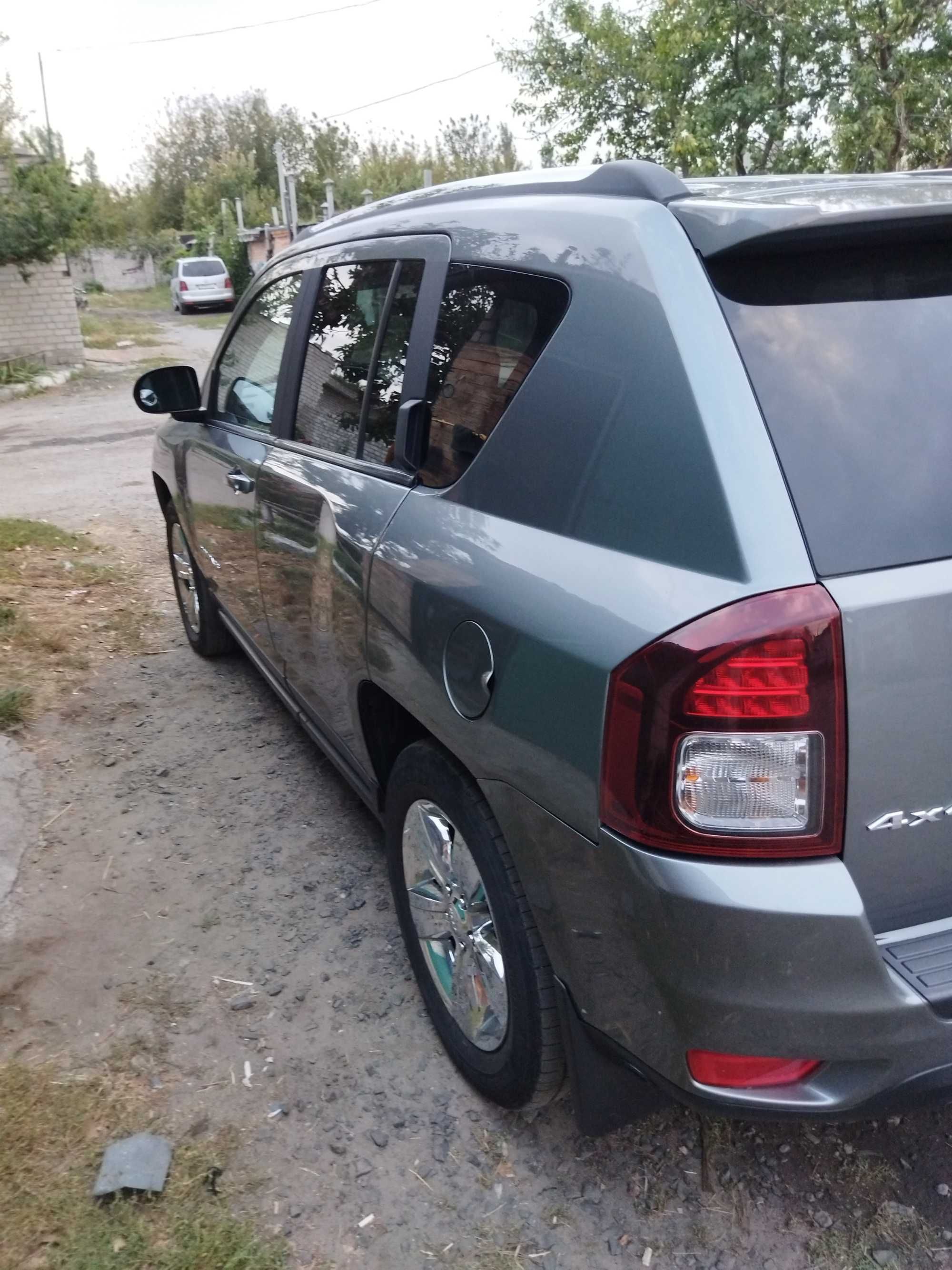 Продам Jeep Compass 2013