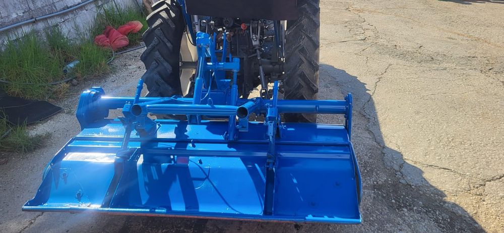 Tratror iseki t s 1910