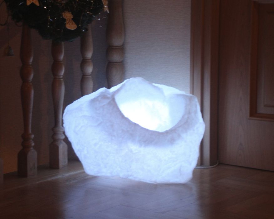 Skałka lodowa, podświetlana LED RGBW z pilotem, Made in Italy