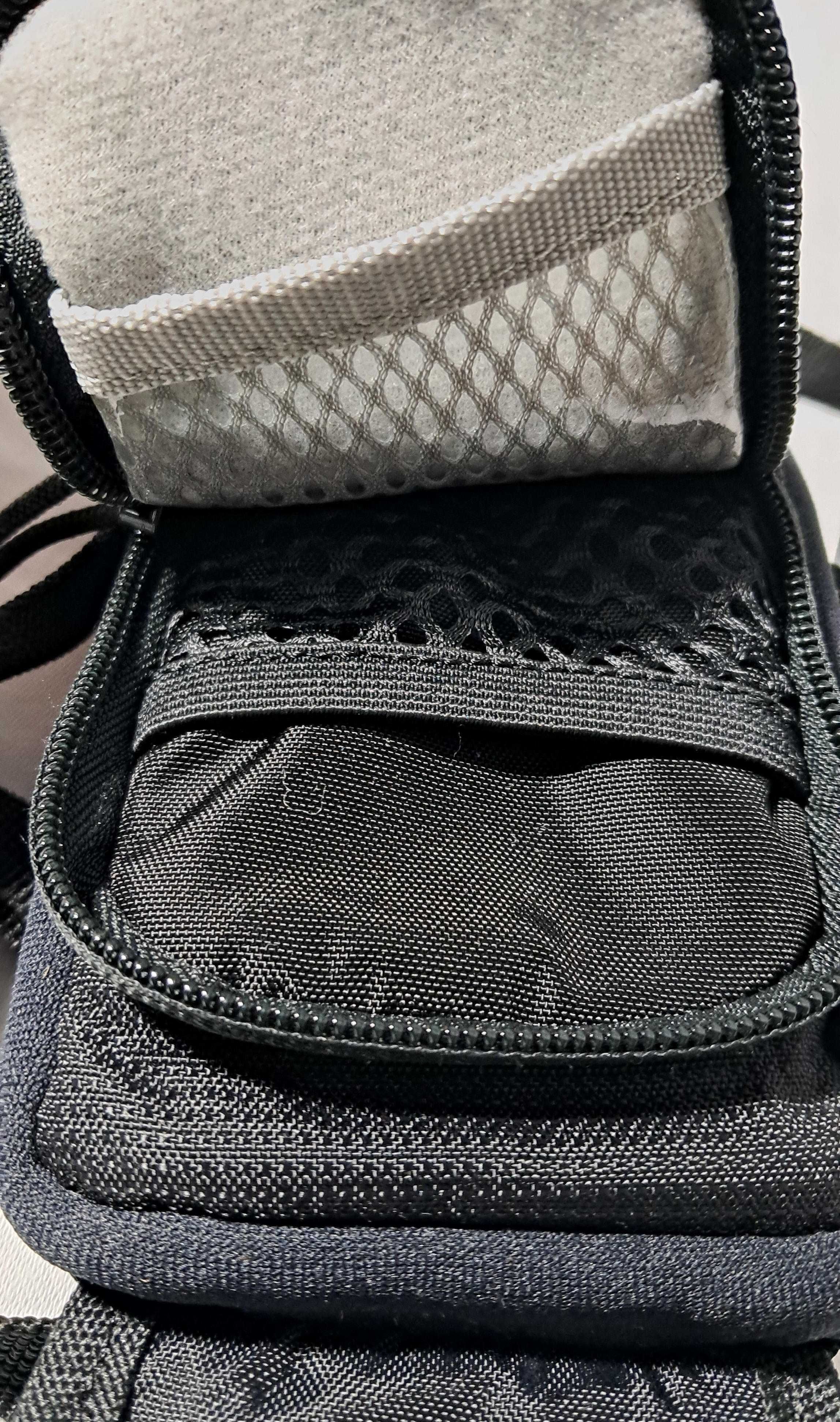 LOWEPRO Rezo 50 etui case pokrowiec do aparatu kompakt na pasku