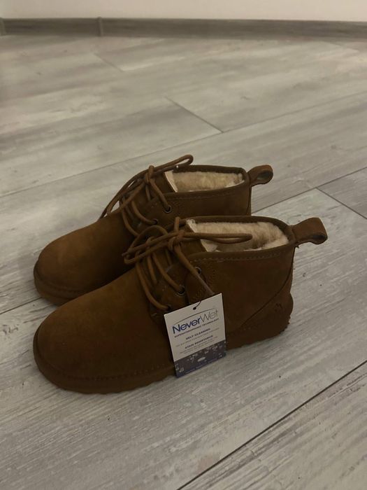 Нові ботинки- угги