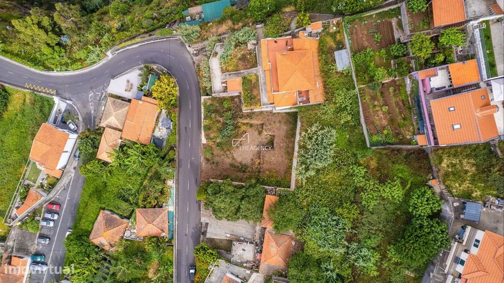 Terreno com Projeto Aprovado no Jardim Botânico, Funchal