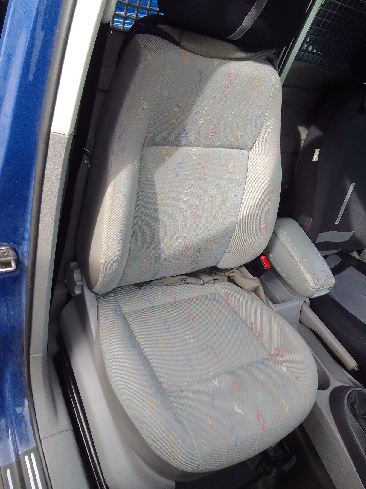 Fotel siedzenie pasażera VW caddy 04-