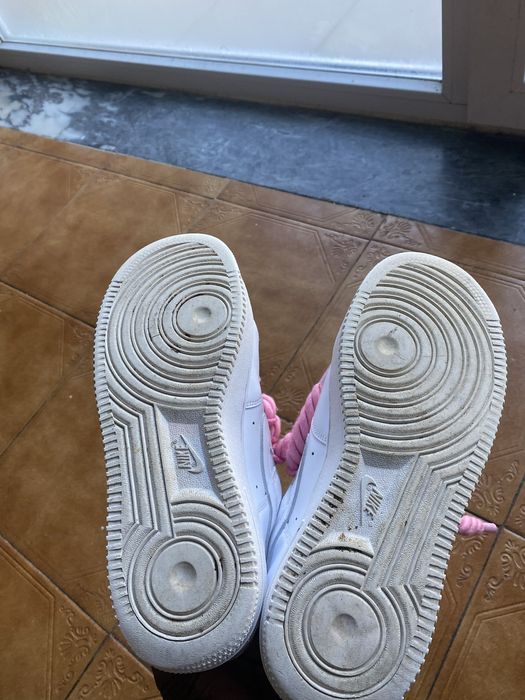 Nike air force  cor branca tamanho 41