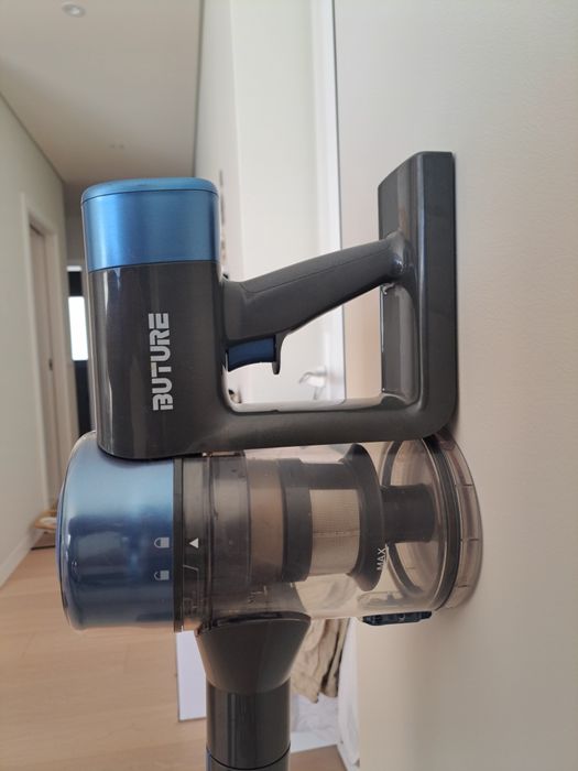 Aspirador vertical sem fios