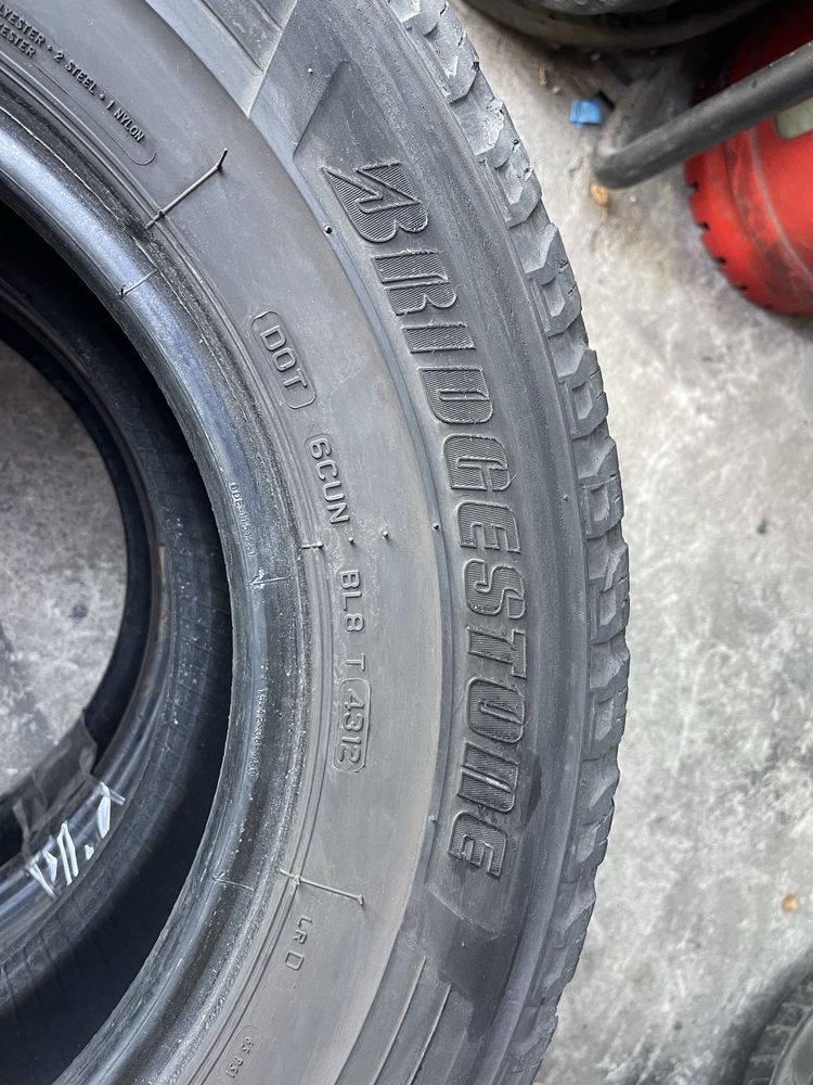 Шины 225/70 R15C Bridgestone б/у пара лето U3