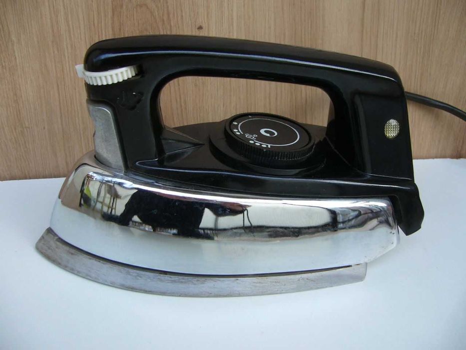 Żelazko na parę made in USSR zabytek 1990 rok
