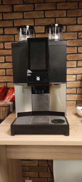Automatyczny Ekspres do kawy WMF 1300 S