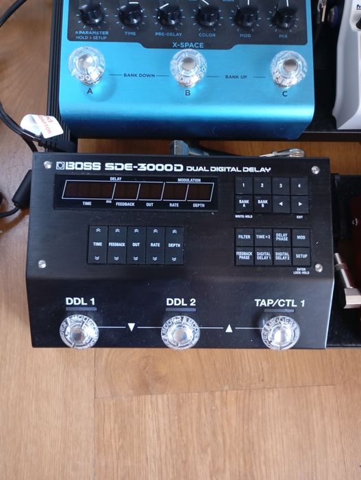 Pedal Dual delay Boss SDE-3000.