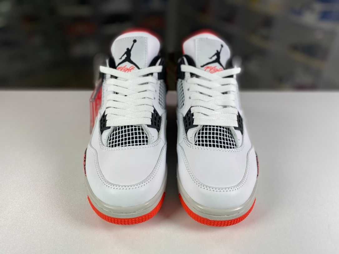 Air Jordan 4 Hot Lava