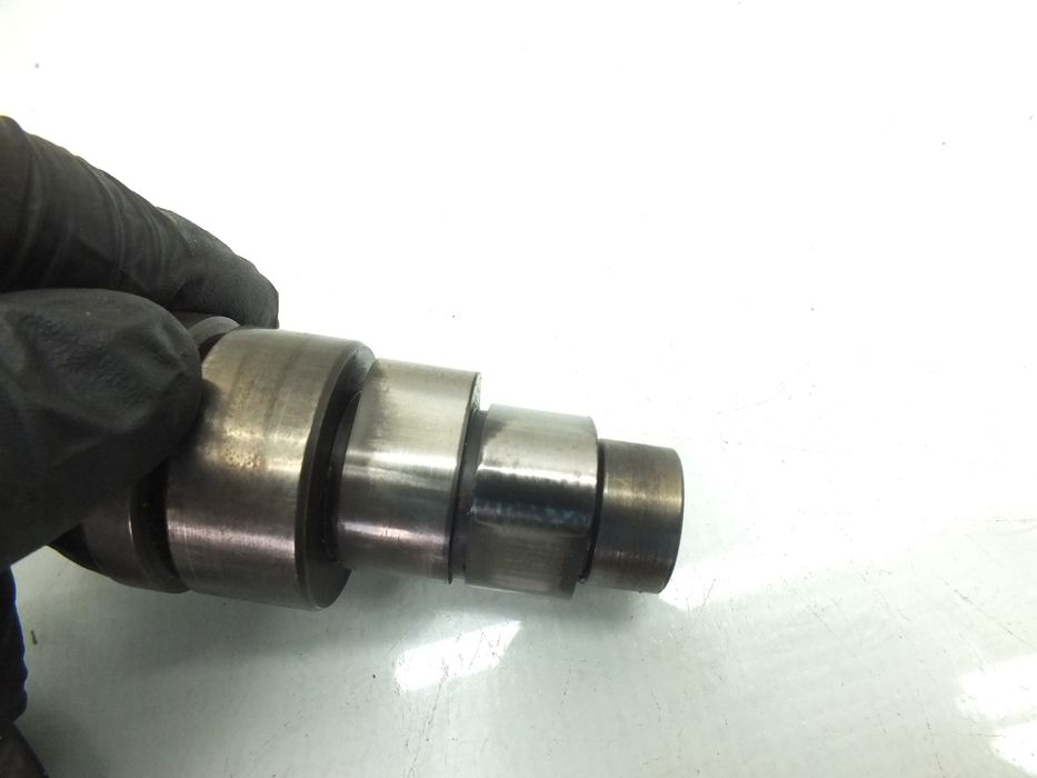 Części Głowicy Krzywki Wałek Rozrządu Zawory Piaggio X9 125 Aprilia