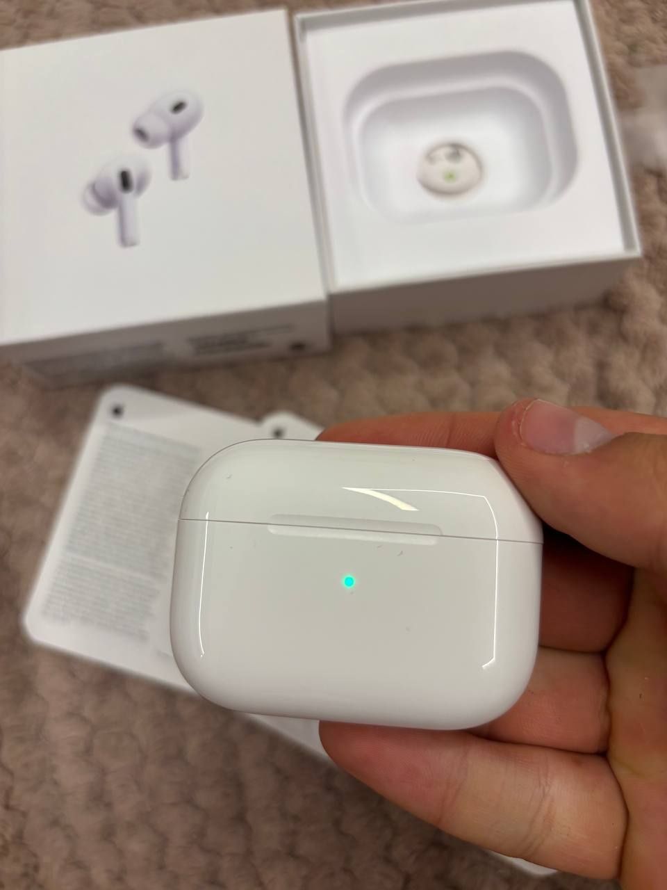Sprzedam AirPods pro 2 nowe typ C zaplombowane
