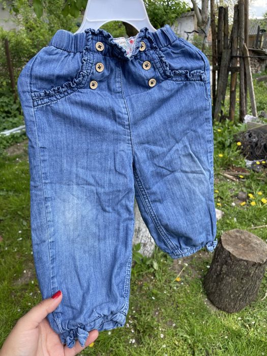 Одяг та взуття на дівчинку 1-2 роки