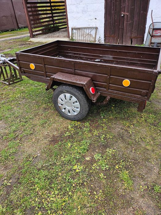 Przyczepka samochodowa lekka