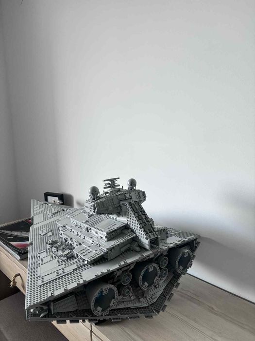 Lego star wars 75252 UCS star destroyer.